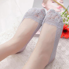 Load image into Gallery viewer, Lace Scalloped Socks （Five pairs）

