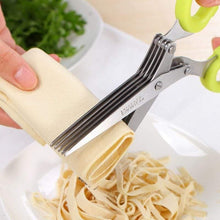 Load image into Gallery viewer, Kitchen Essentials Scissors
