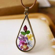 Load image into Gallery viewer, Terrarium Bronze Necklace
